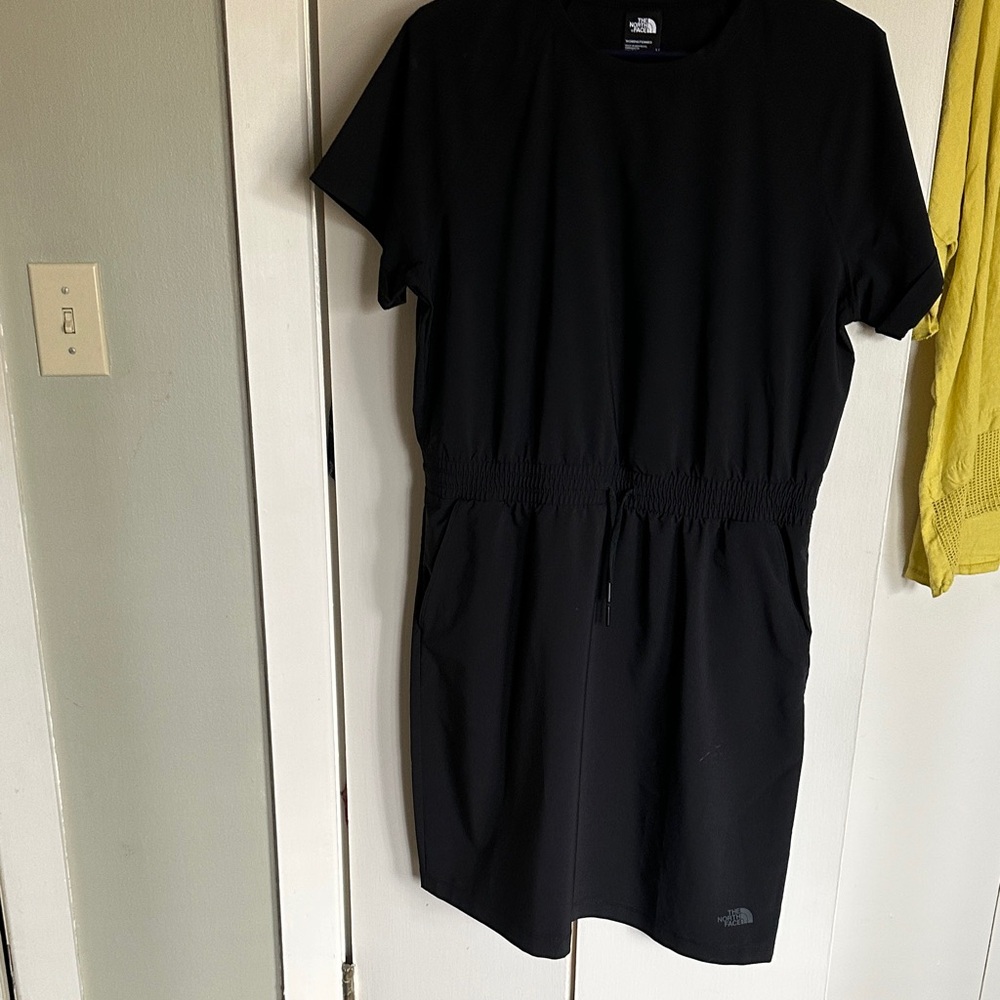 The North Face Black Short Sleeve Dress